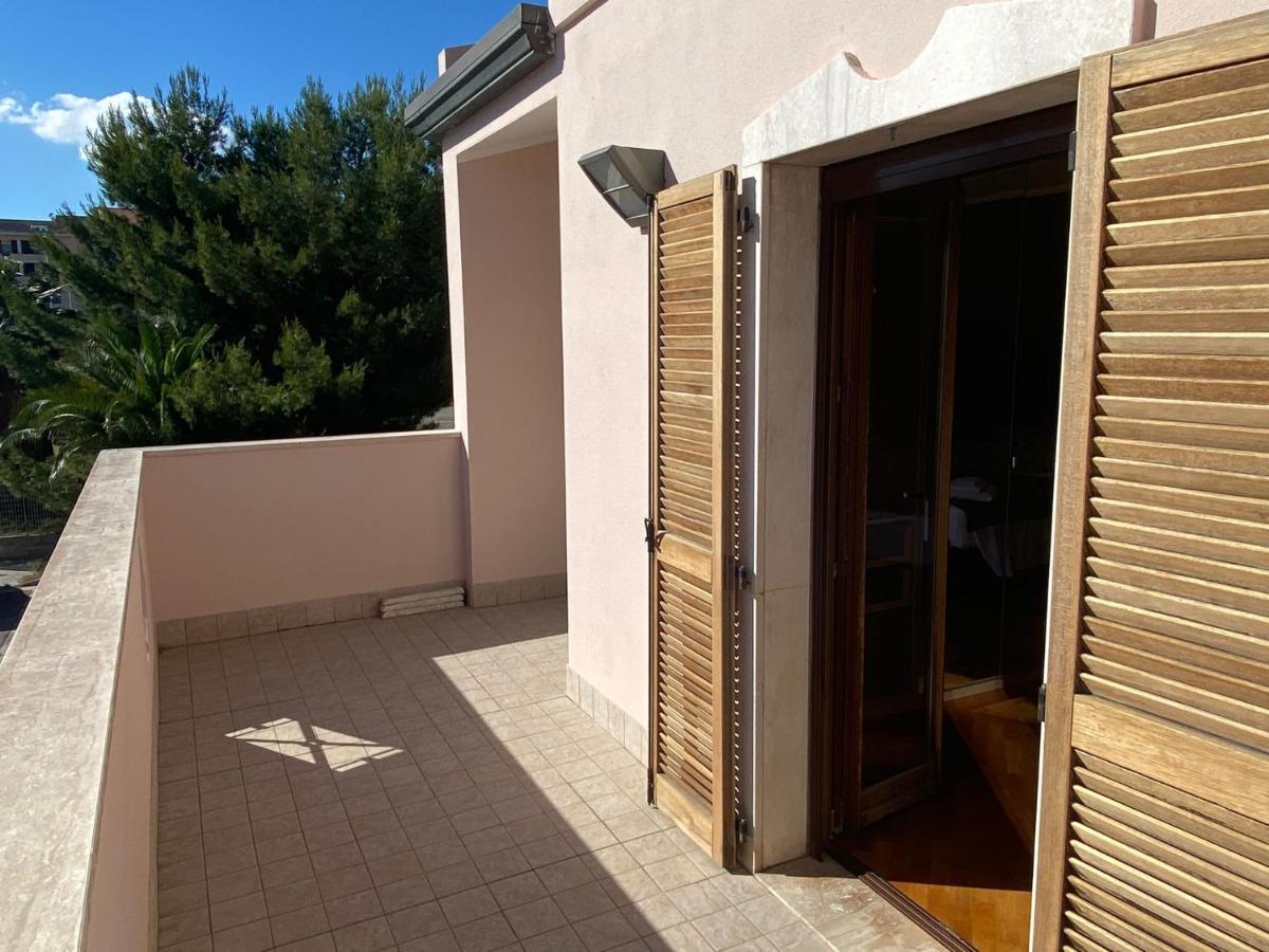 Flamingo Poetto Hotell Quartu SantʼElena Exteriör bild
